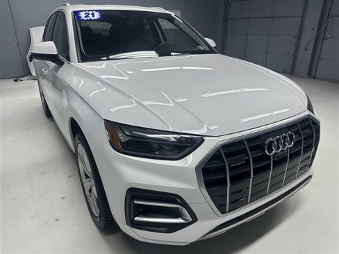Used 2021 Audi Q5 2.0T Premium Plus w/ Premium Plus Package image 9