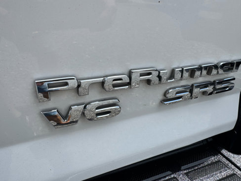 Used 2010 Toyota Tacoma PreRunner image 30