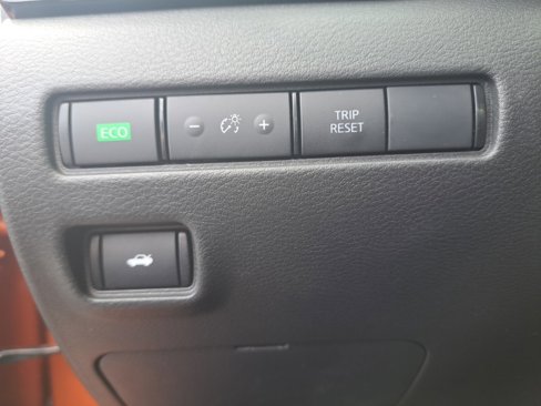 New 2024 Nissan Sentra SR w/ SR Premium Package image 11