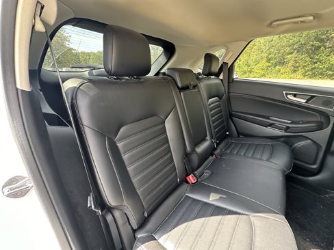 Used 2023 Ford Edge SEL image 29