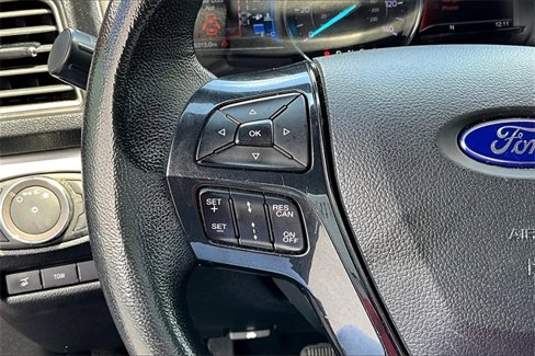 Used 2018 Ford Explorer XLT w/ Equipment Group 202A image 17