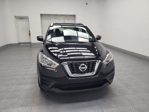 Used 2019 Nissan Kicks S image 14