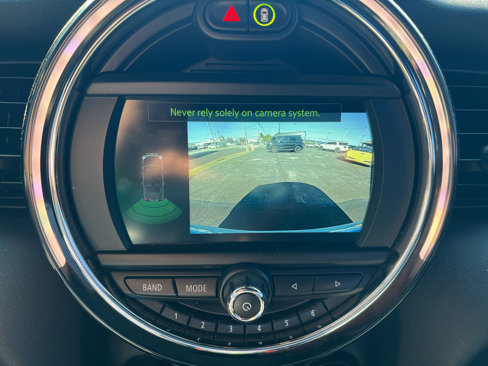 Used 2019 MINI Cooper S image 9