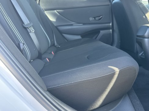 Used 2025 Hyundai Elantra Sport w/ Cargo Package image 17