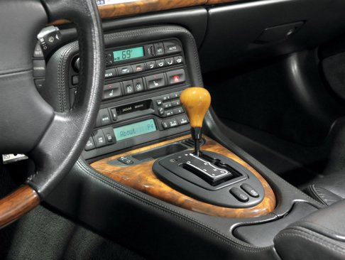 Used 2001 Jaguar XK8 Convertible image 55