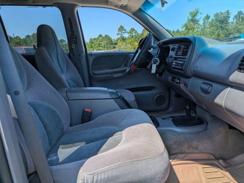 Used 1999 Dodge Durango 4WD image 29