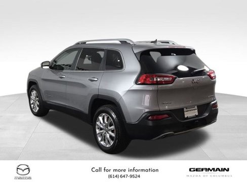 Used 2015 Jeep Cherokee Limited w/ Luxury Group image 9
