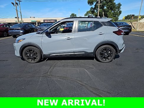 Certified 2021 Nissan Kicks SR w/ SR Premium Package image 2