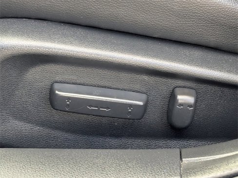 Used 2019 Honda Civic EX-L image 21