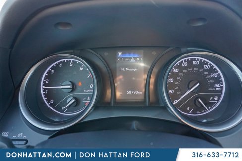 Used 2023 Toyota Camry SE image 6
