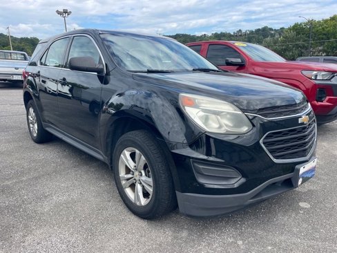 Used 2017 Chevrolet Equinox LS image 1