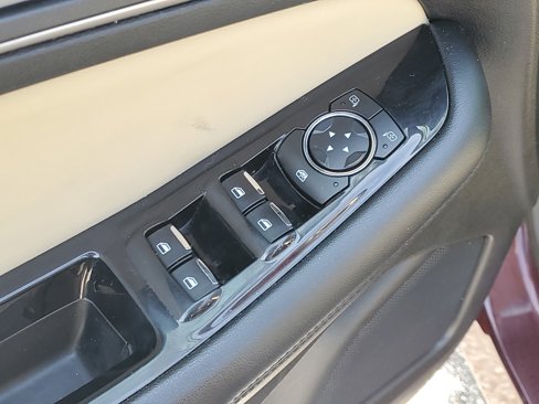Used 2017 Ford Edge SEL w/ Equipment Group 201A image 15