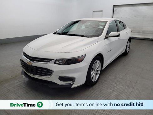 Used 2017 Chevrolet Malibu LT w/ Leather Package image 1