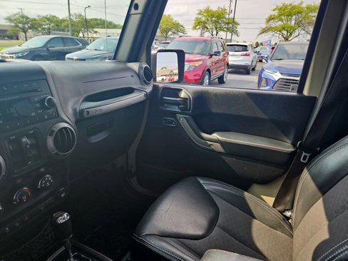 Used 2017 Jeep Wrangler Freedom Edition image 15