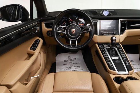 Used 2018 Porsche Macan image 13