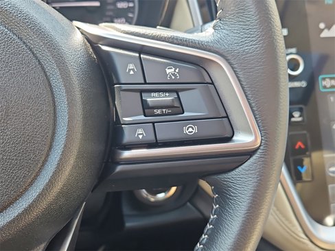 Used 2024 Subaru Outback Premium image 27