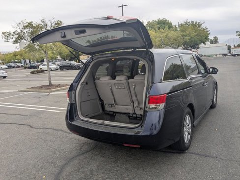 Used 2016 Honda Odyssey SE image 5