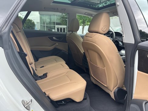 Certified 2023 Audi Q8 Premium w/ Convenience Package image 29