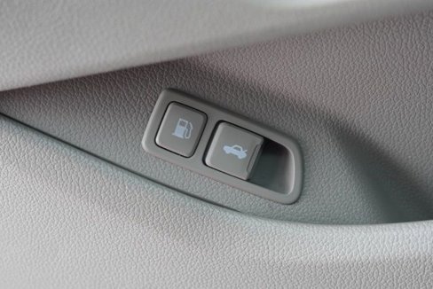 Used 2013 Kia Optima LX image 17