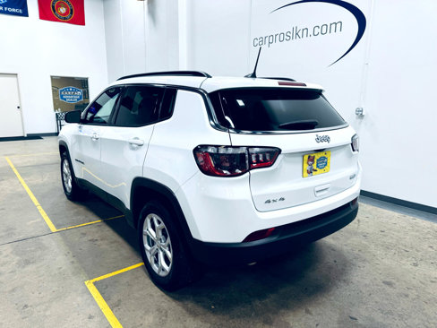 Used 2024 Jeep Compass Latitude image 5