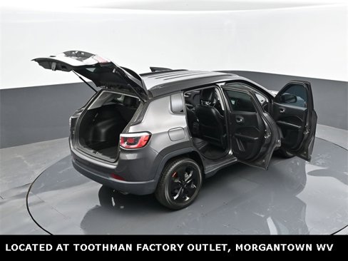 Used 2018 Jeep Compass Altitude w/ Popular Equipment Group image 28