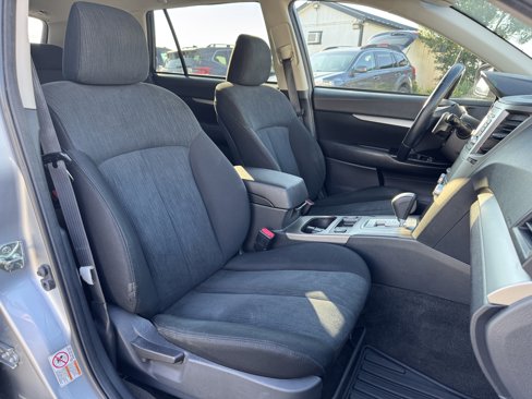 Used 2014 Subaru Outback 2.5i Premium image 10