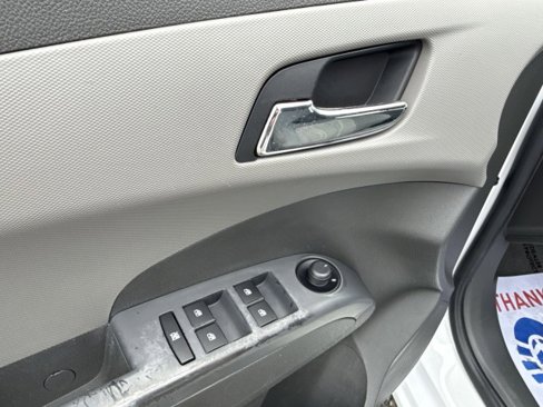 Used 2013 Chevrolet Sonic LT image 14