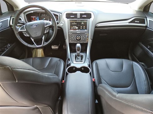 Used 2015 Ford Fusion Titanium image 10