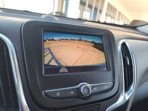 Used 2020 Chevrolet Equinox LS w/ LS Convenience Package image 26