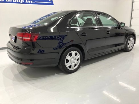 Used 2017 Volkswagen Jetta S image 23