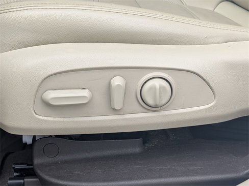 Used 2019 GMC Acadia Denali image 22