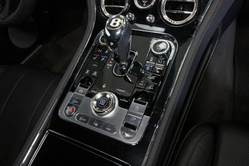 Used 2020 Bentley Continental GT V8 image 46