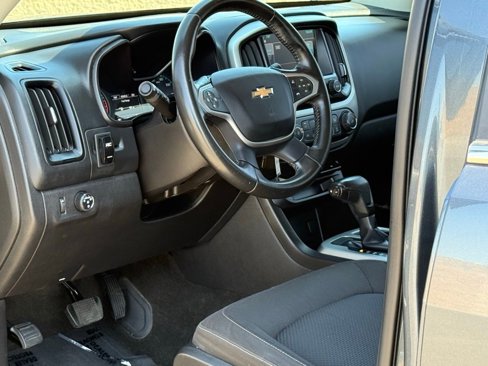Used 2015 Chevrolet Colorado LT w/ LT Convenience Package image 7