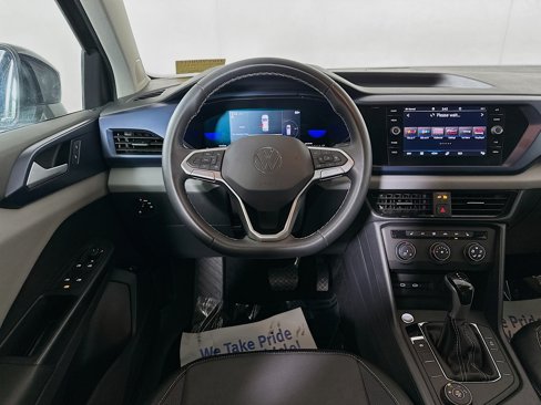 Used 2022 Volkswagen Taos SE image 20