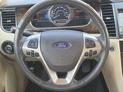 Used 2018 Ford Taurus Limited image 14