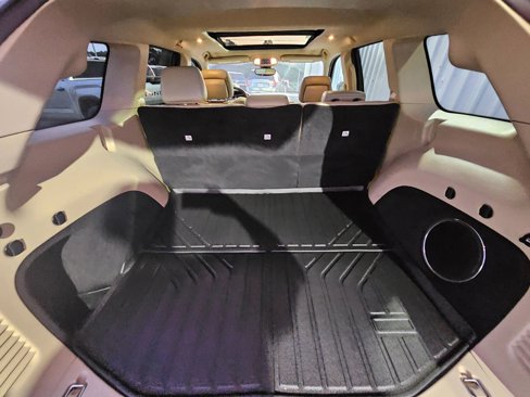 Used 2018 Jeep Grand Cherokee Limited w/ Luxury Group II image 13