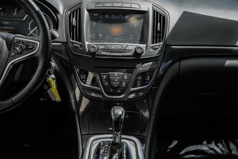 Used 2016 Buick Regal AWD image 23