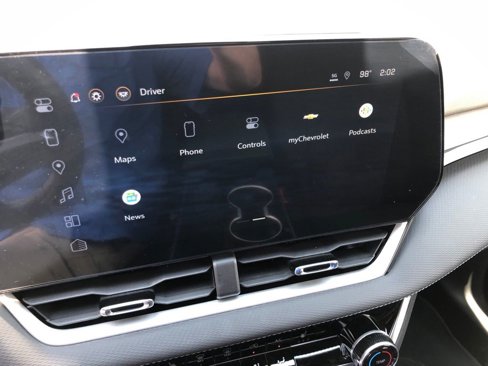New 2025 Chevrolet Equinox LT w/ Safety and Technology Package image 25