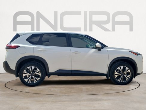 Used 2023 Nissan Rogue SV image 11