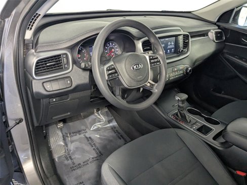 Used 2019 Kia Sorento L image 12