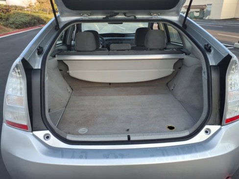 Used 2010 Toyota Prius Two image 9
