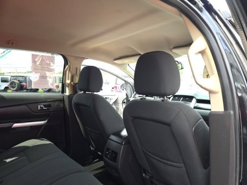 Used 2013 Ford Edge SE image 42