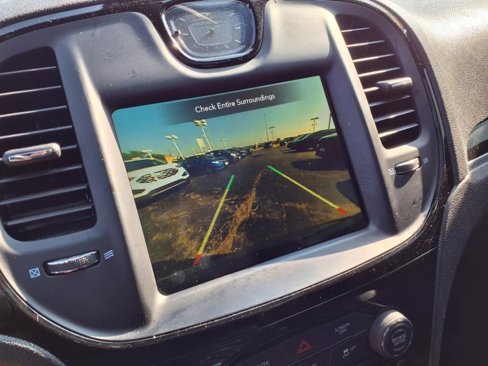 Used 2022 Chrysler 300 S image 16