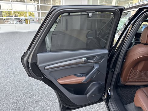 Used 2018 Audi Q5 Prestige w/ Prestige Package image 26