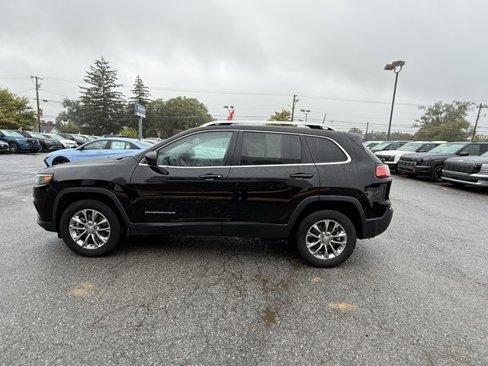 Used 2021 Jeep Cherokee Latitude Plus w/ Sun & Sound Group image 6