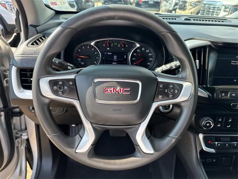 Used 2022 GMC Terrain SLE image 27