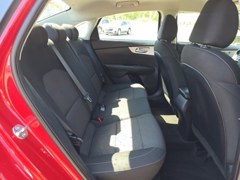 Used 2024 Kia Forte LXS w/ LXS Technology Package image 31