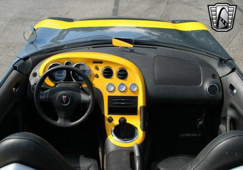 Used 2006 Pontiac Solstice Convertible w/ Premium Package image 24