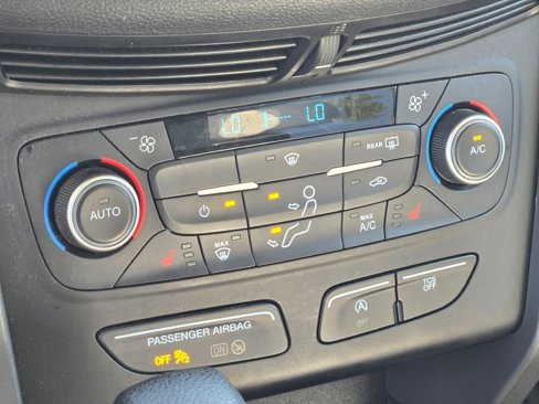 Used 2018 Ford Escape SE image 26