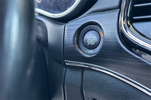 Used 2020 Jeep Grand Cherokee Limited w/ Luxury Group II image 30